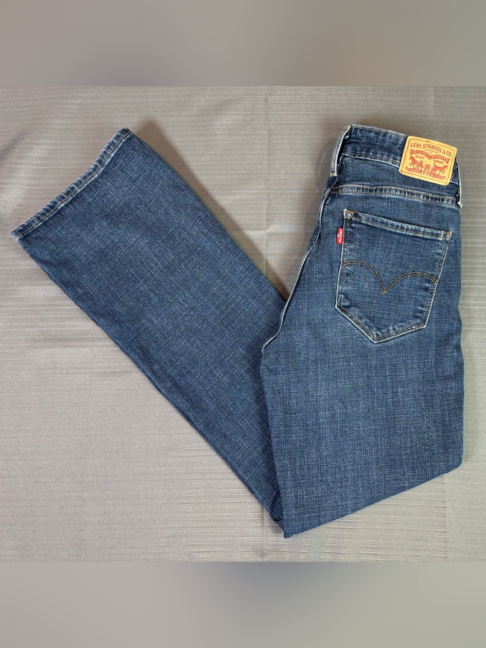 Levi’s 725 High Rise Bootcut Jeans Women’s W27 Blue Stretch Denim
